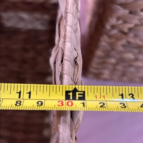 Pair of Natural Woven Storage Baskets - Picture 3 of 4